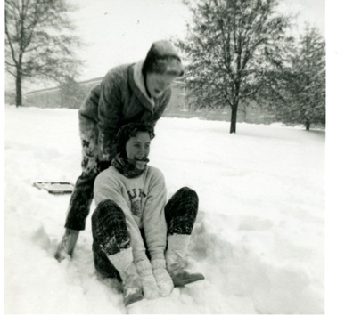 SON students in snow